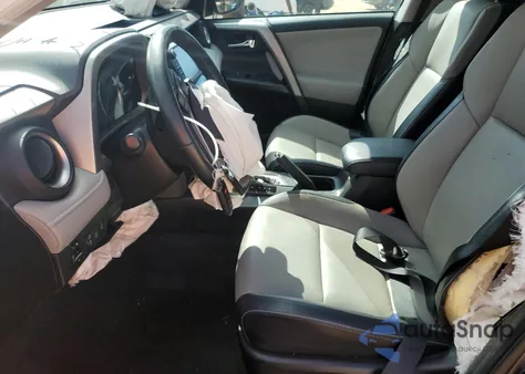 2017 Toyota Rav4 Limited из США, поврежденный, VIN 2T3YFREV2HW380010